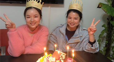 幸福聚會(huì)，樂融融--凡路公司舉辦員工生日會(huì)